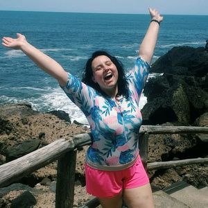 Meet your Posher, Alyssa